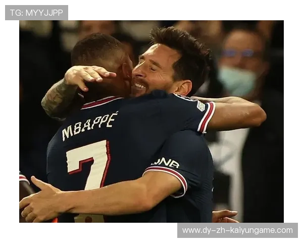 巴黎的化学反应越来越顺，梅西笑着看姆巴佩飞，巴黎喜获2份新赞助合约 梅西开始发挥摇钱树效应