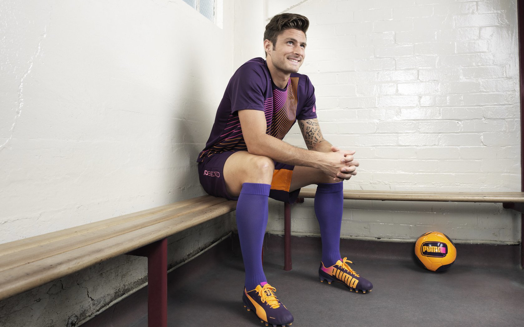 开云官网登录-中超球队主教练发布战术说明，中超 主教练